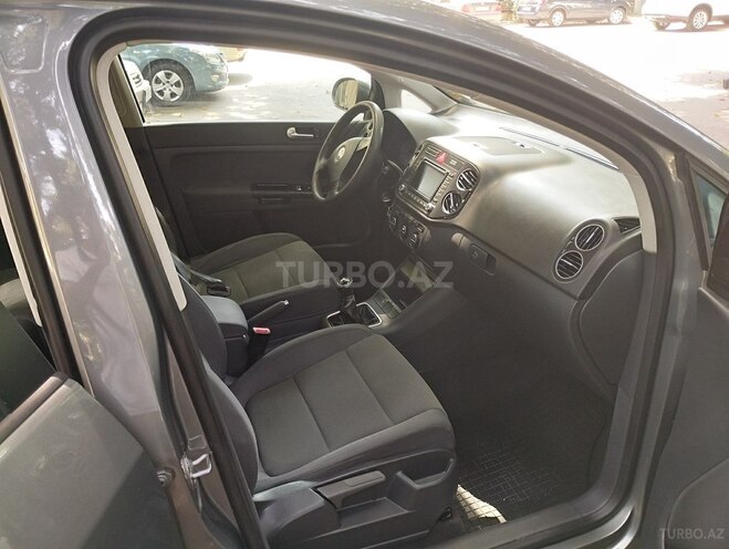 Volkswagen Golf 2006, 247,000 km - 1.6 l - Ağdaş