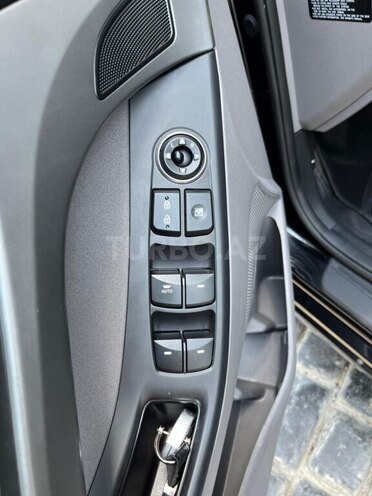 Hyundai Elantra 2015, 114,263 km - 1.8 л - Bakı