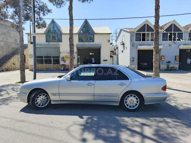 Mercedes E 240 2000, 350,000 km - 2.4 л - Şirvan