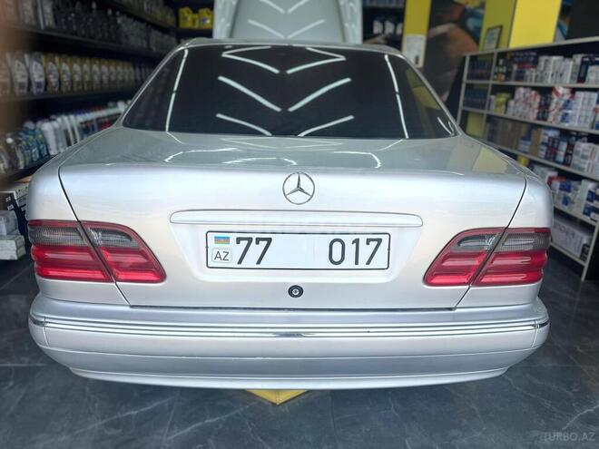 Mercedes E 240 2000, 350,000 km - 2.4 л - Şirvan