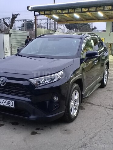 Toyota RAV4 2019, 180,000 km - 2.5 l - Qusar