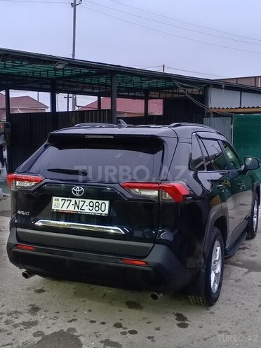 Toyota RAV4 2019, 180,000 km - 2.5 l - Qusar