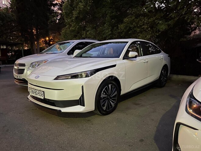 Changan Qiyuan A05 2025, 0 km - 1.5 л - Bakı