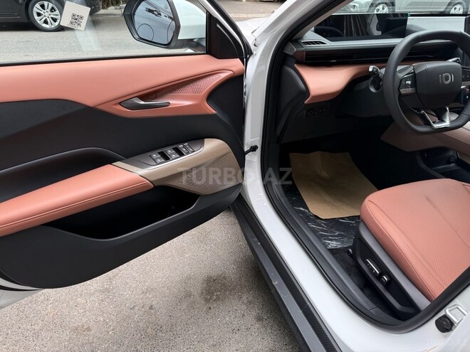 Changan Qiyuan A05 2025, 0 km - 1.5 л - Bakı