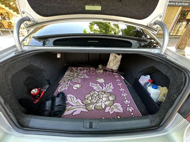 Volkswagen Passat 2008, 332,000 km - 2.0 л - Bakı