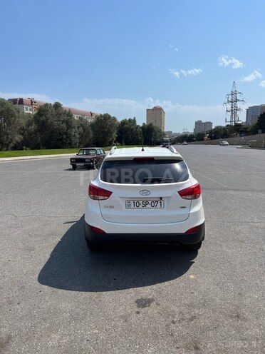 Hyundai ix35 2013, 185,000 km - 2.0 l - Bakı