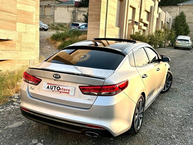 Kia K5-6
