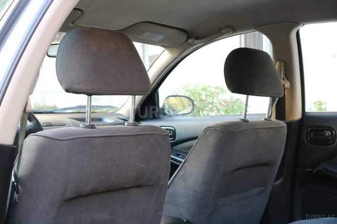 Nissan Sunny-10