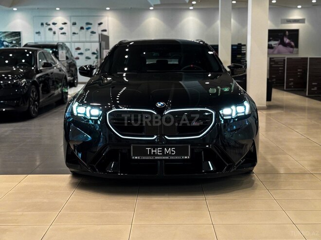 BMW M5-1