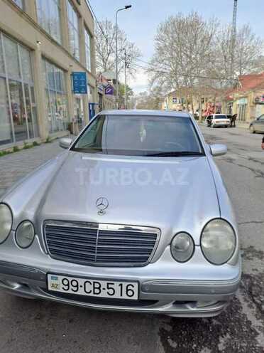 Mercedes E 240 2000, 303,680 km - 2.4 l - Bərdə
