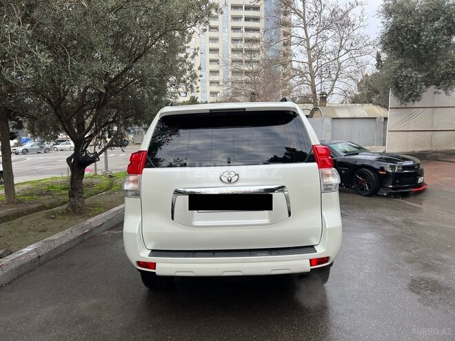 Toyota Land Cruiser Prado 2010, 220,000 km - 2.7 l - Bakı
