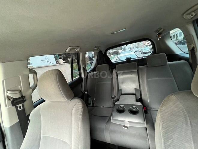 Toyota Land Cruiser Prado 2010, 220,000 km - 2.7 l - Bakı