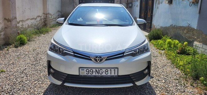 Toyota Corolla 2018, 109,000 km - 1.6 l - Bakı
