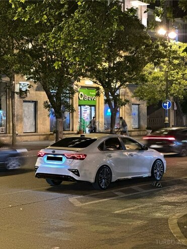 Kia Forte-21