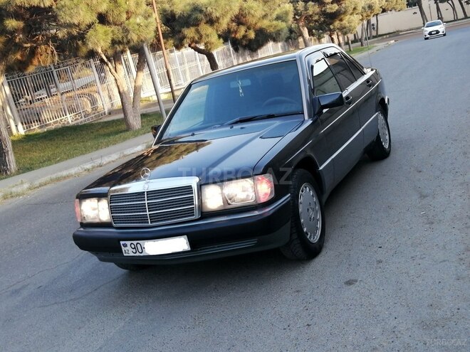Mercedes 190 1992, 320,000 km - 2.0 l - Bakı