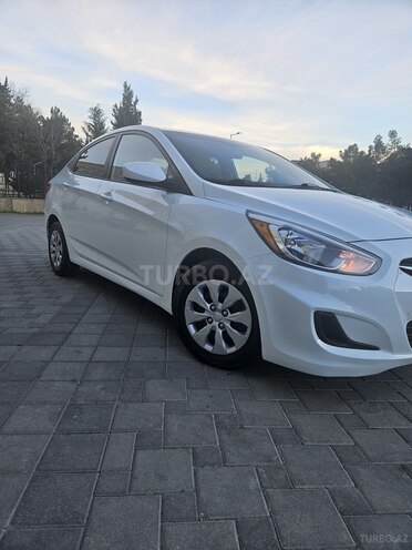 Hyundai Accent 2015, 225,308 km - 1.6 л - Sumqayıt