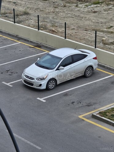 Hyundai Accent 2015, 225,308 km - 1.6 л - Sumqayıt