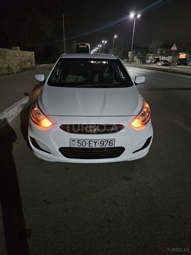Hyundai Accent 2015, 225,308 km - 1.6 л - Sumqayıt