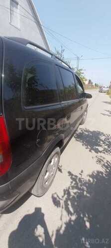 Opel Zafira-4