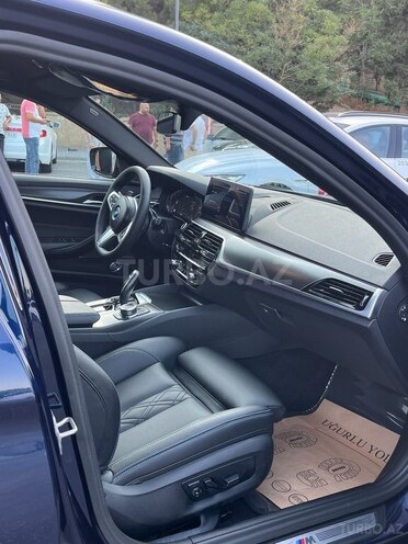 BMW 530e-9