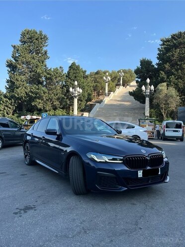 BMW 530e-3