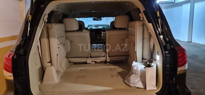 Lexus LX 570-15