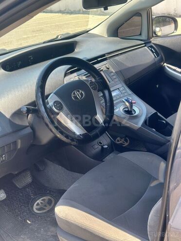 Toyota Prius 2014, 320,259 km - 1.8 l - Bakı