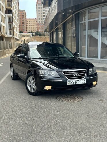 Hyundai Sonata-1