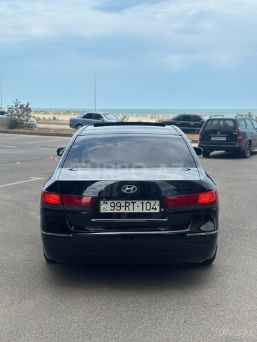 Hyundai Sonata-2