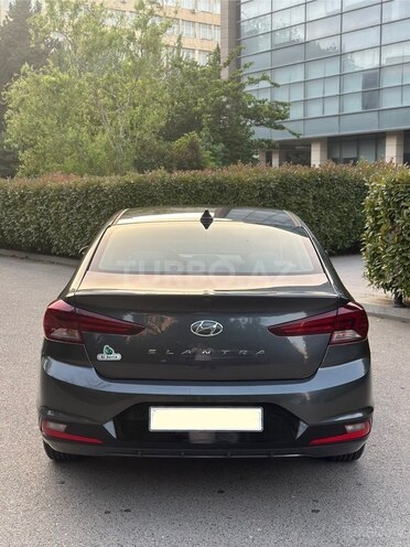 Hyundai Elantra 2019, 107,000 km - 2.0 l - Bakı
