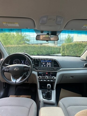 Hyundai Elantra 2019, 107,000 km - 2.0 l - Bakı