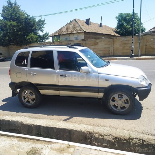 Chevrolet Niva 2005, 442,928 km - 1.8 l - Lənkəran