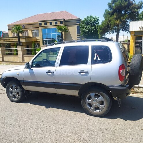 Chevrolet Niva 2005, 442,928 km - 1.8 l - Lənkəran