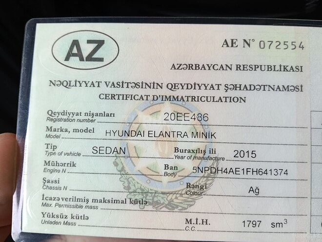 Hyundai Elantra 2015, 149,730 km - 1.8 л - Gəncə