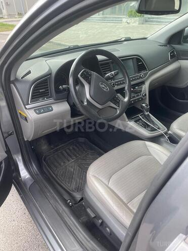 Hyundai Elantra 2017, 217,000 km - 2.0 l - Bakı