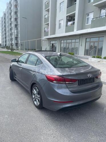 Hyundai Elantra 2017, 217,000 km - 2.0 l - Bakı