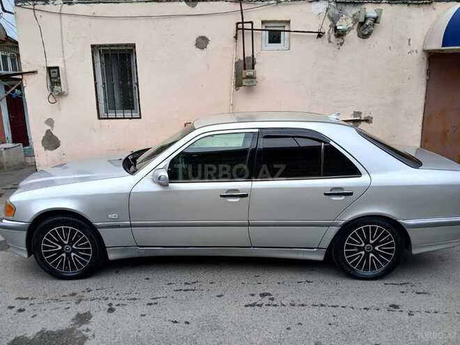 Mercedes C 220 d 1999, 395,400 km - 2.2 l - Bakı