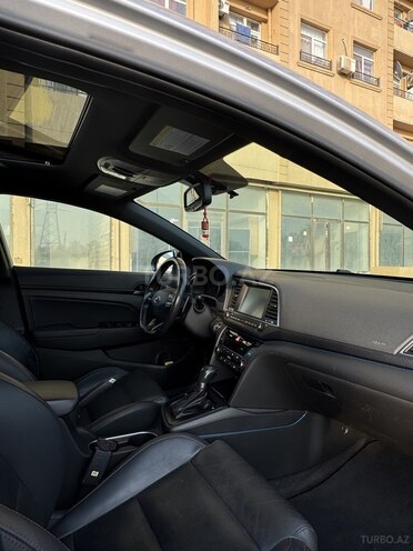Hyundai Elantra 2017, 155,662 km - 1.6 л - Bakı