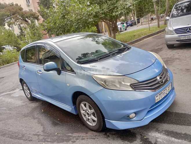 Nissan Note-7