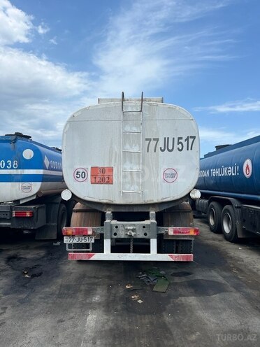 HOWO Sinotruk 2023, 15,000 km - 10.5 л - Bakı