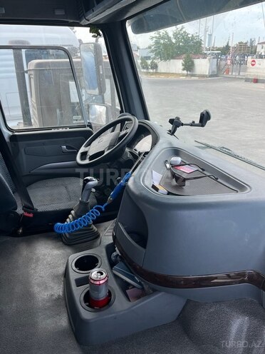 HOWO Sinotruk 2023, 15,000 km - 10.5 л - Bakı