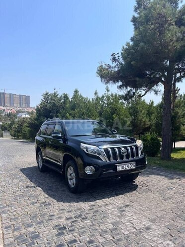 Toyota Land Cruiser Prado-2