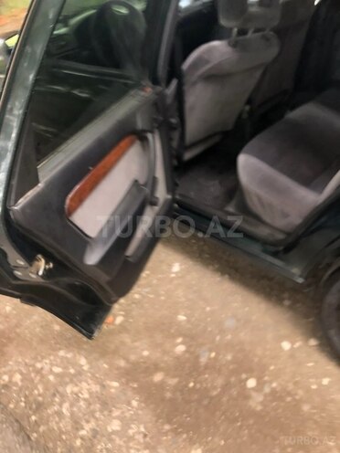 Opel Vectra 1994, 360,000 km - 2.0 l - Gəncə