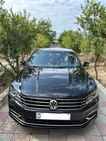 Volkswagen Passat (North America) 2017, 135,019 km - 1.8 l - Bakı
