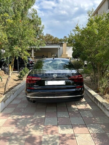 Volkswagen Passat (North America) 2017, 135,019 km - 1.8 l - Bakı