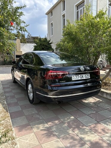 Volkswagen Passat (North America) 2017, 135,019 km - 1.8 l - Bakı