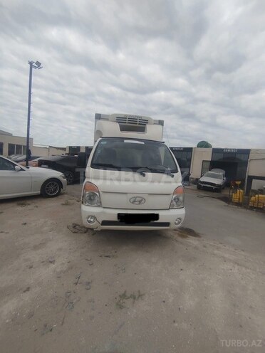 Hyundai H 100 2011, 10,000 km - 2.6 l - Bakı