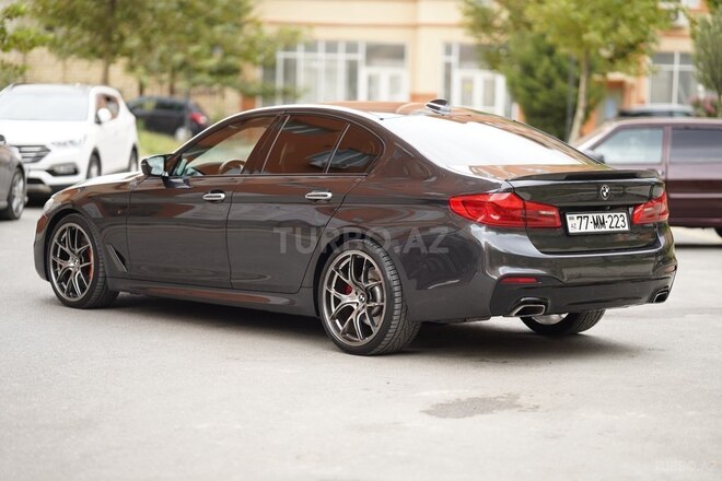 BMW 520 2018, 135,000 km - 2.0 l - Bakı