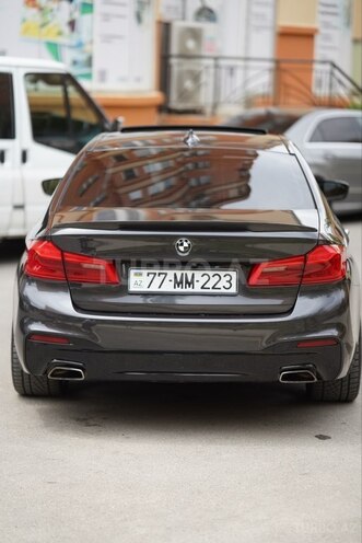 BMW 520 2018, 135,000 km - 2.0 l - Bakı