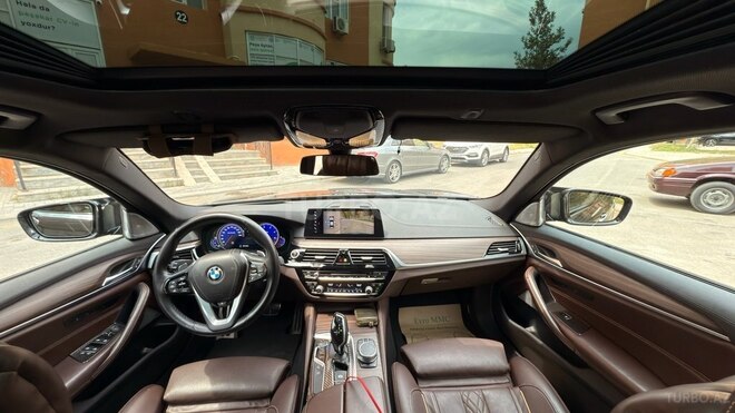 BMW 520 2018, 135,000 km - 2.0 l - Bakı